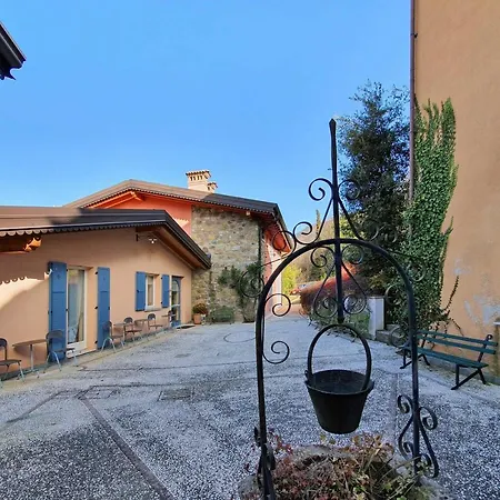Borgo Sorgente Bed & Breakfast