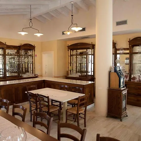Borgo Sorgente Bed & Breakfast *